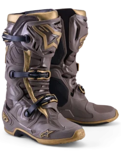 Bottes Tech 10 Air Gold Édition Limitée