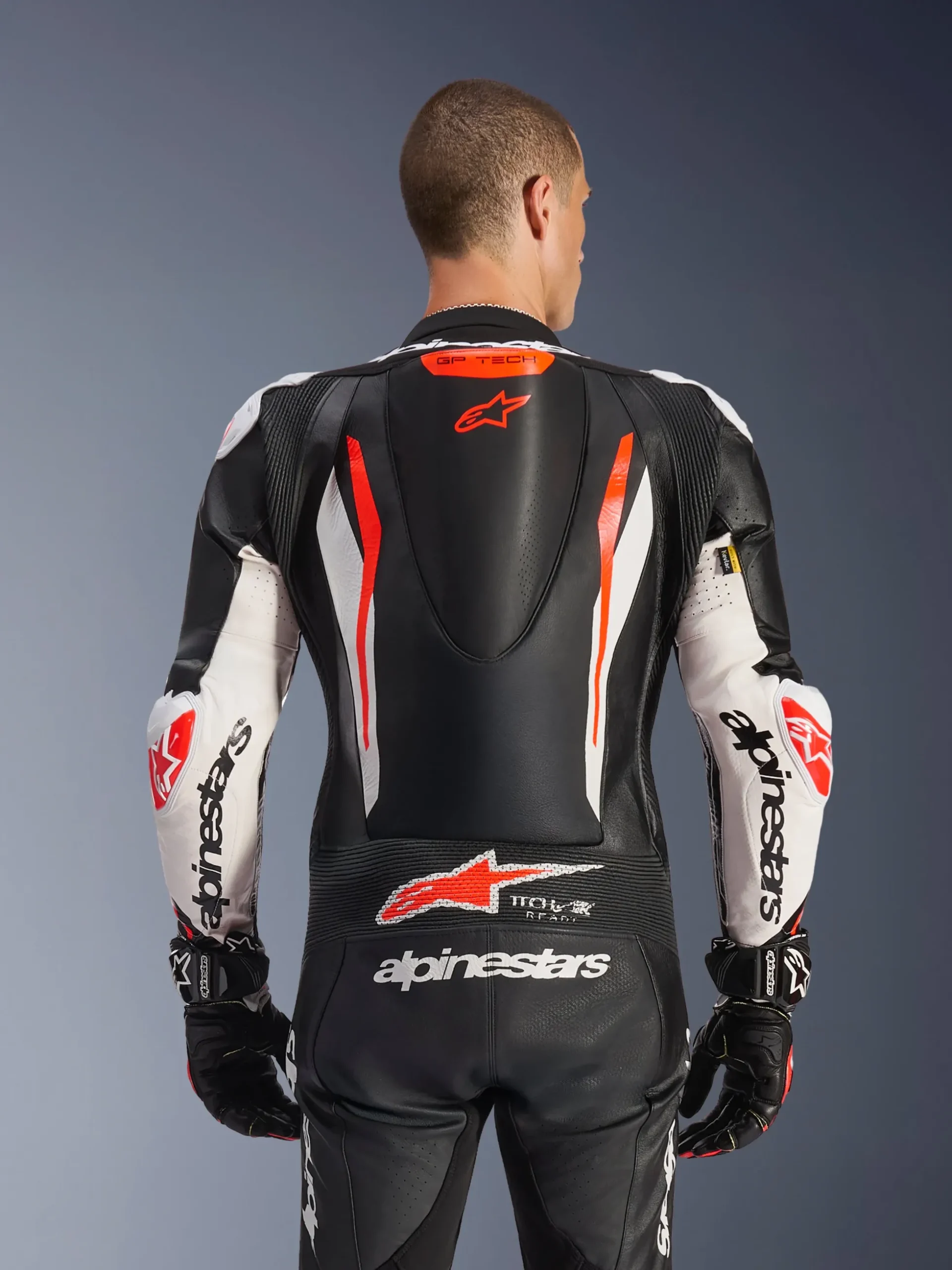 Combinaison En Cuir GP Tech V5 1 Pièce