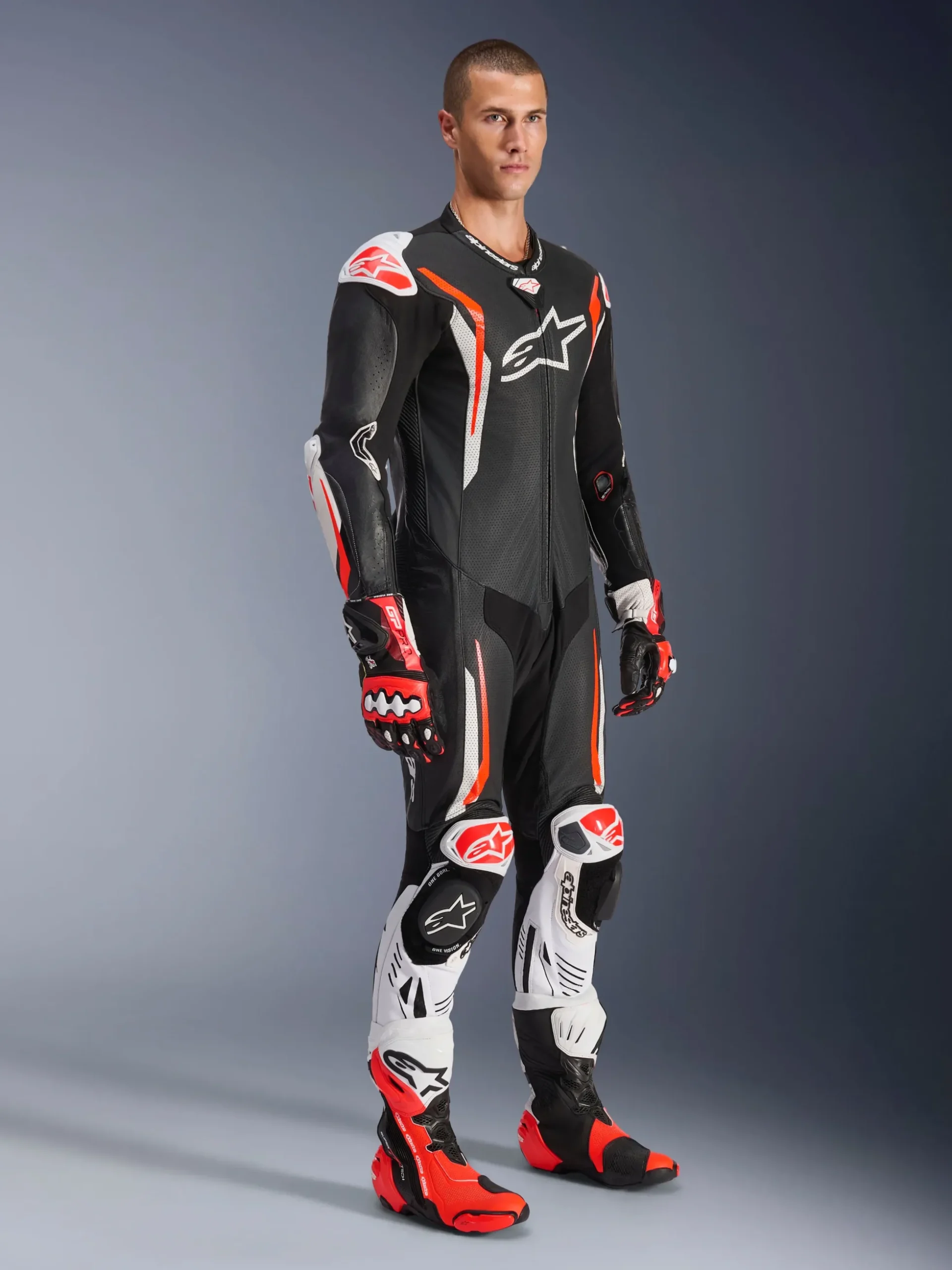 Combinaison En Cuir GP Tech V5 1 Pièce