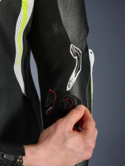 Combinaison En Cuir GP Tech V5 1 Pièce