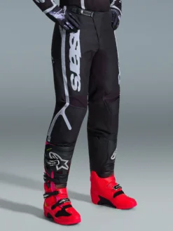 Pantalon Fluid Apex 2026