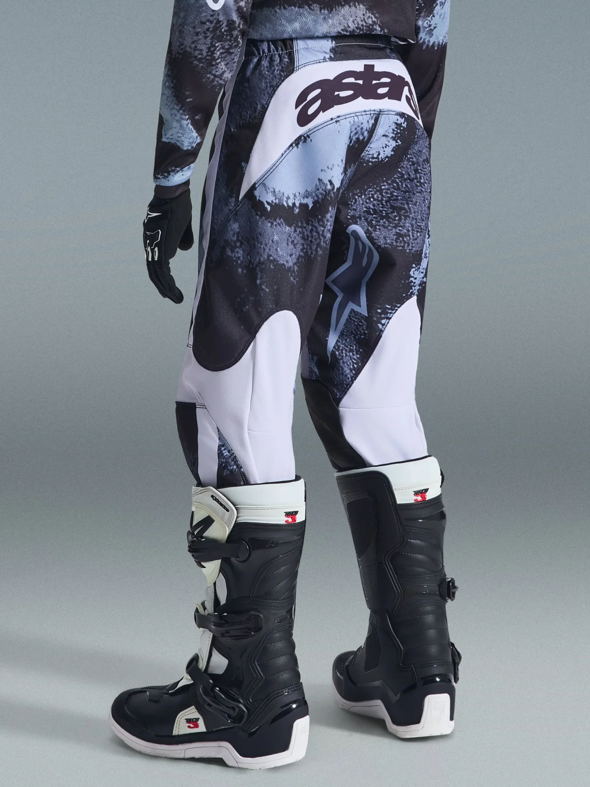 Pantalon Fluid Lahnd Junior 2026