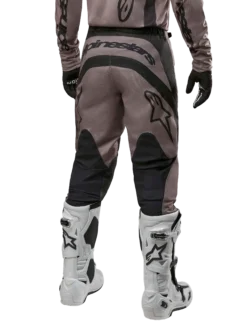 Pantalon Fluid Lurv 2024