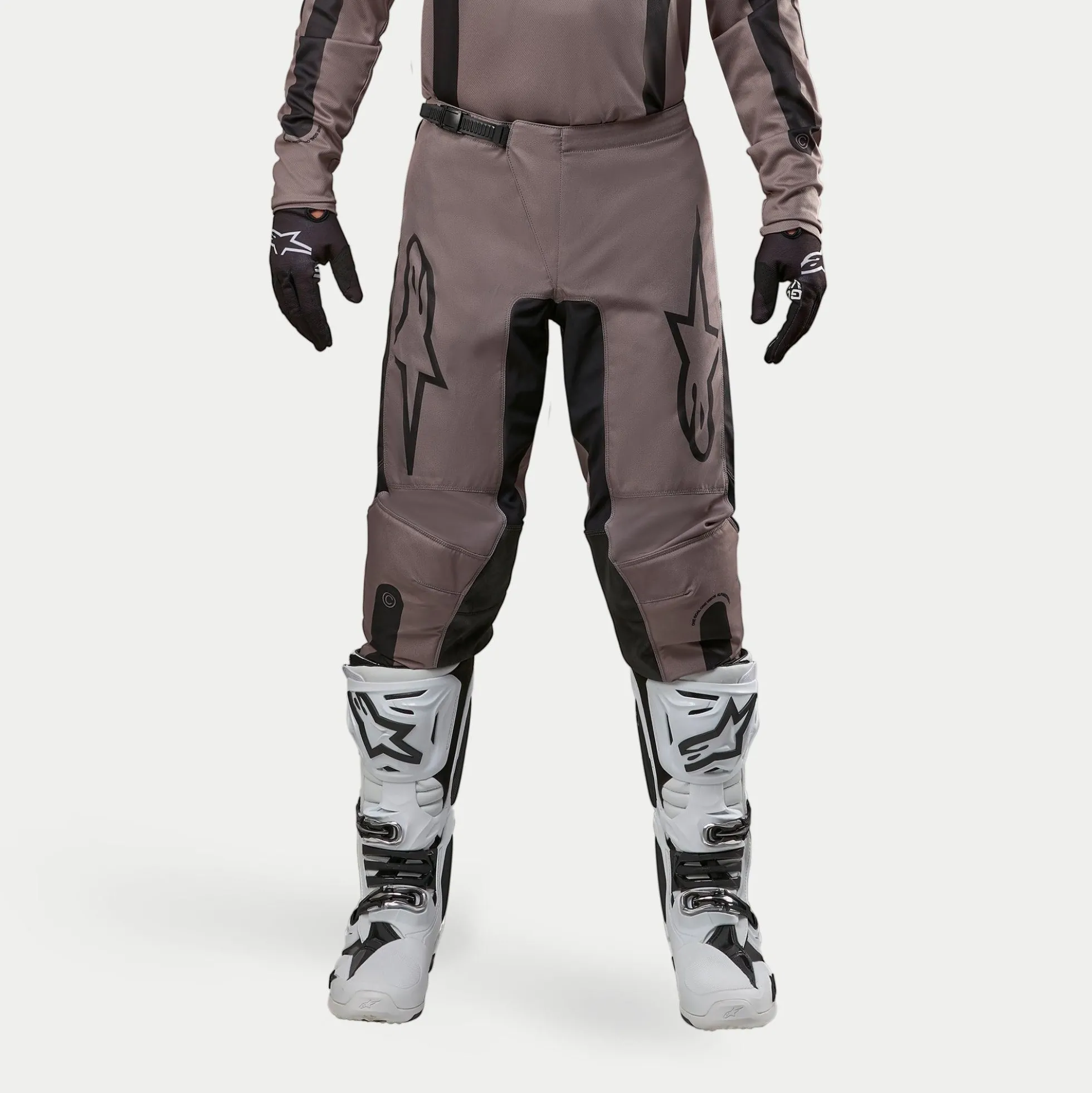 Pantalon Fluid Lurv 2024