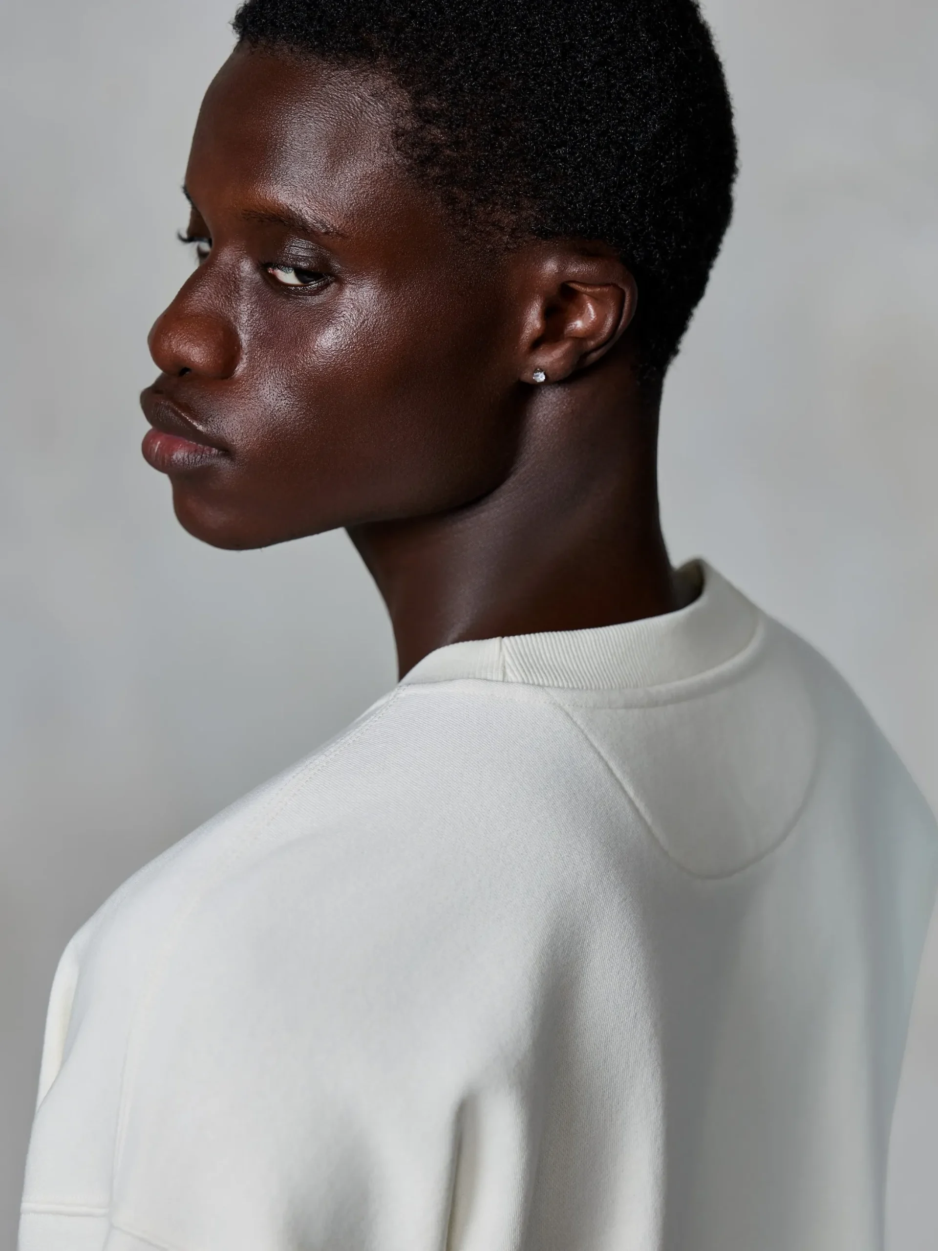 Sweat-Shirt Essentials Ageless