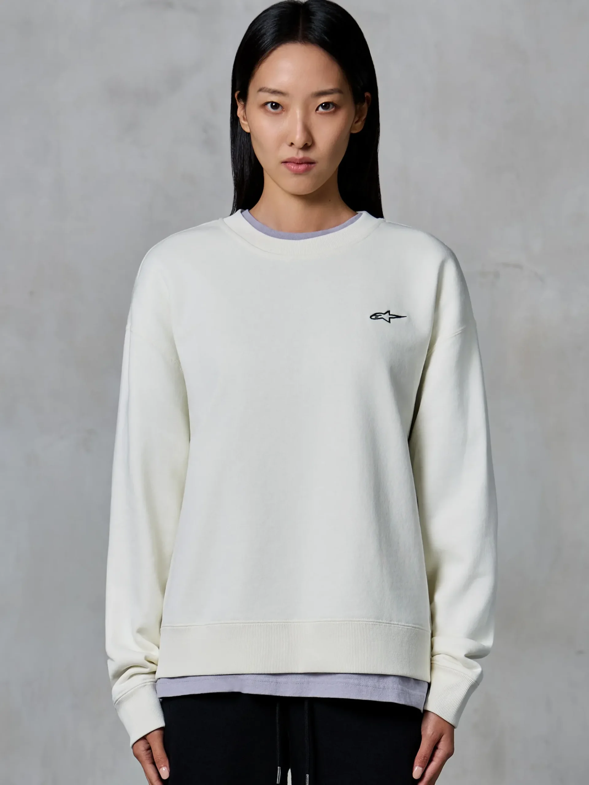 Sweat-Shirt Essentials Ageless