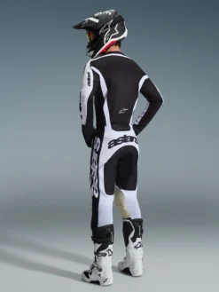 Tenue Complète Racer Riway 2026