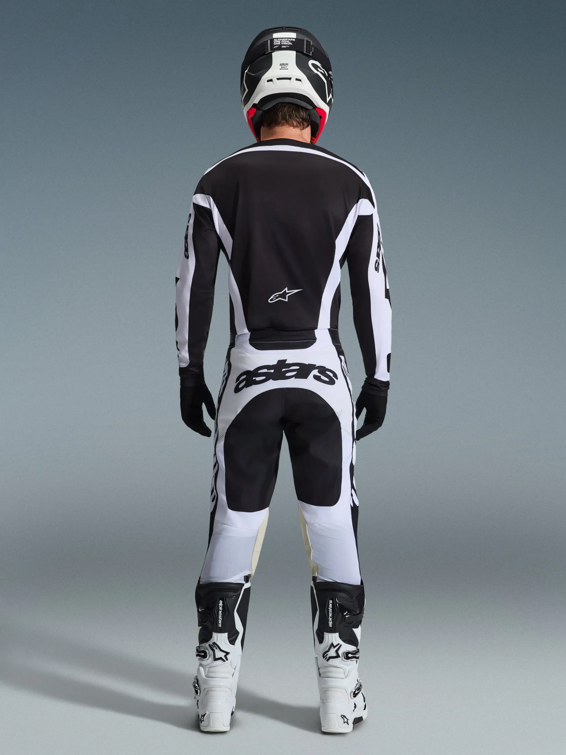 Tenue Complète Racer Riway 2026
