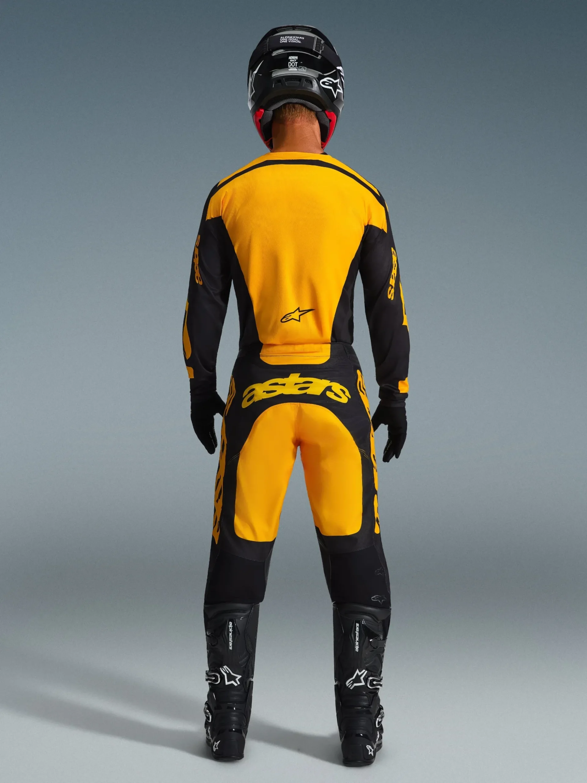Tenue Complète Racer Riway 2026