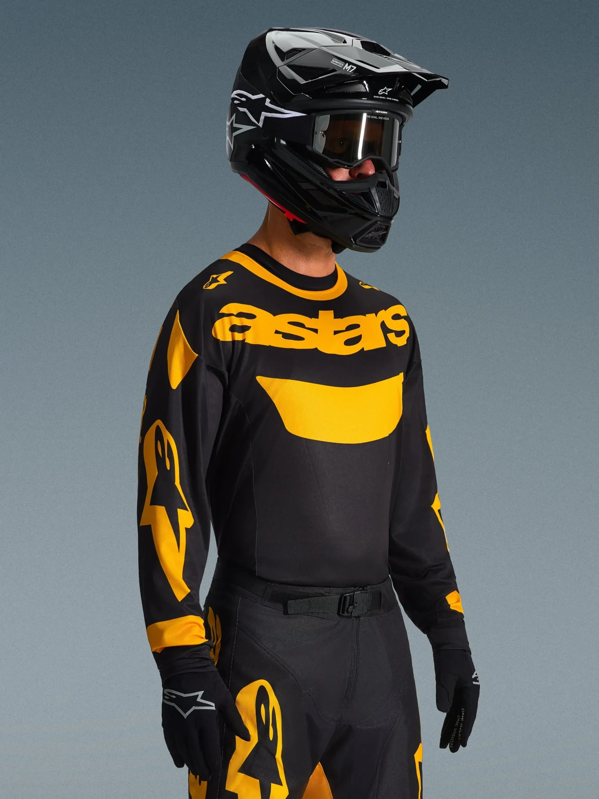 Tenue Complète Racer Riway 2026