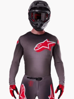 Tenue Complète Supertech Lipan 2025