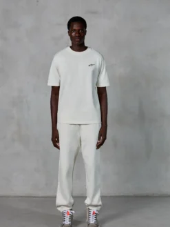 T-Shirt Essentials Ageless